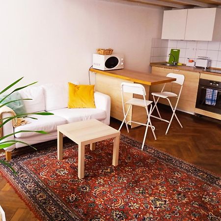 Cozy Studio In Central Budapest Near Ruined Bars Budapeste Exterior foto